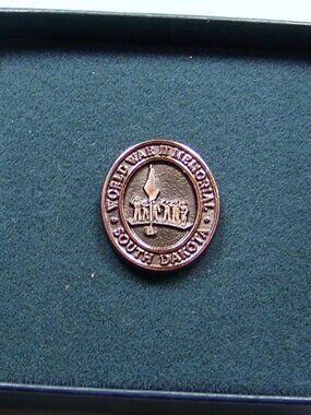 World War II Memorial -South Dakota Pin, New in Box